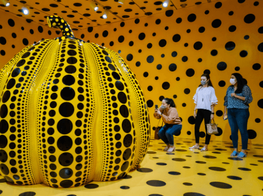 Art:9saw-Bnphyo= Yayoi Kusama