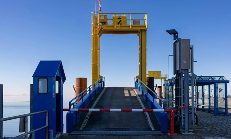 rocket access outreach dock